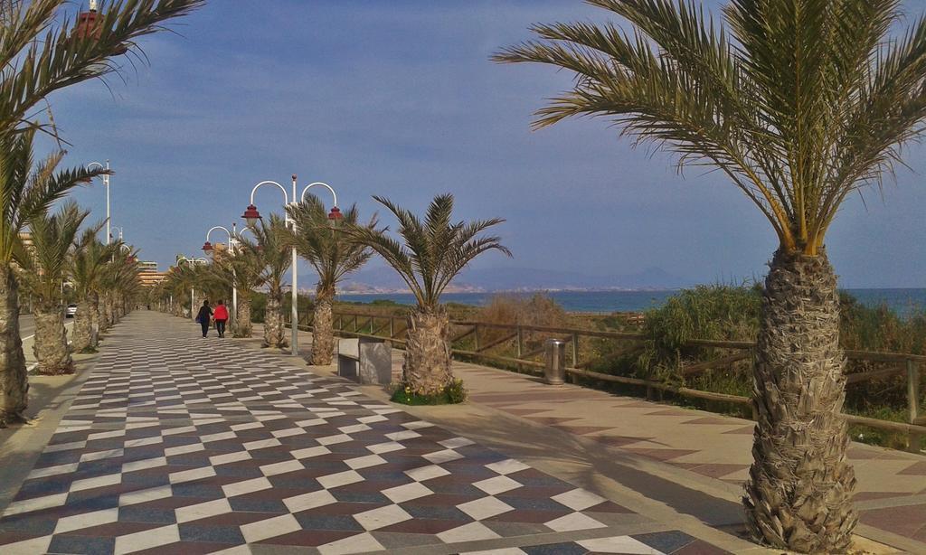 Ferienwohnung Apartament Playa Arenales Arenales del Sol Exterior foto